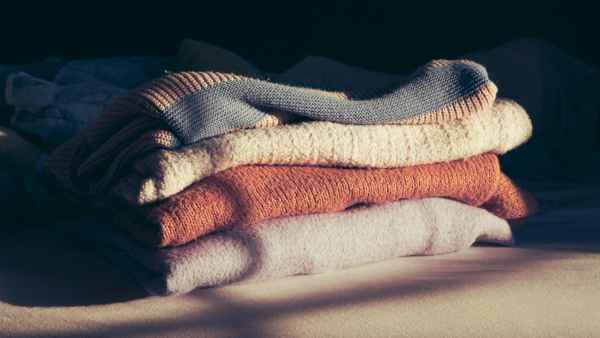 Чем отличается джемпер от фуфайки? Чем отличается джемпер от фуфайки?